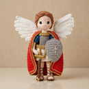 São Miguel Arcanjo Protetor Celestial e Defensor da Fé – Amigurumi Sagrado em Crochê | Casa da Promessa